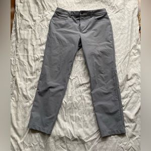 7 Diamonds light grey activewear